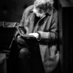 Ireland photo tour gentleman reading Eleen McCarney Muldoon