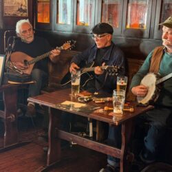 Musicians pub Ireland Eileen Muldoon photo tour